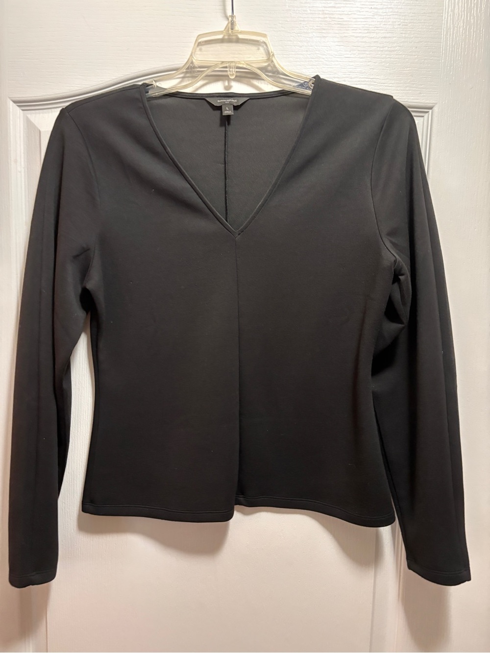 Banana Republic Black V-Neck Long Sleeve Top